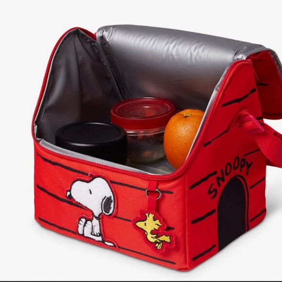 Snoopy House Lunch Bag Pail Insulated Cooler Peanuts x Igloo 16 Can NWT - Picture 3 of 12